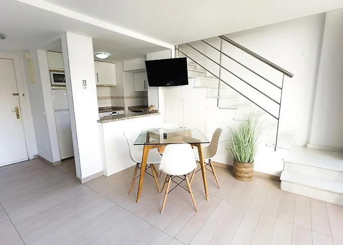 Skol 206 * ماربيا