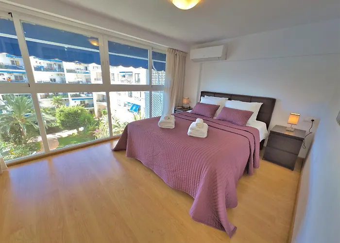 Skol 206 ماربيا